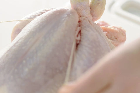 Шаг 1: Курица с картофелем в духовке