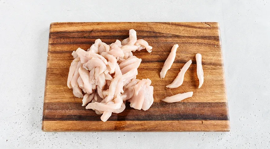 Лапша вок с курицей и овощами: шаг 1