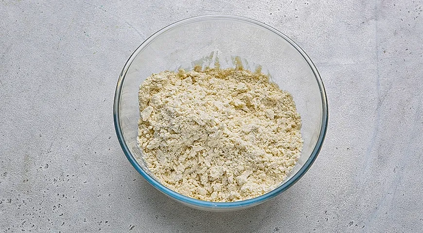 Лепешки роти с картофелем: шаг 1