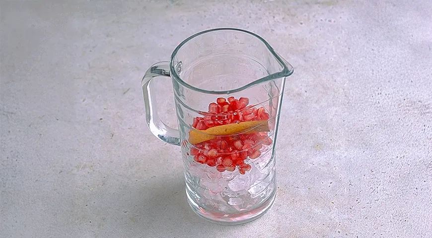 Лимонад гранатовый «Заводной гранат»: шаг 1