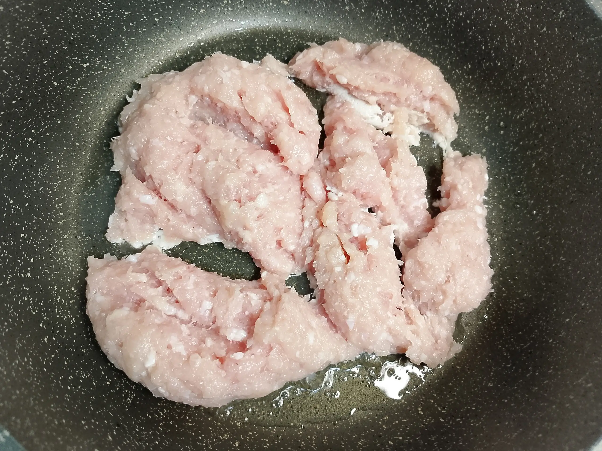 Шаг 1: Лодочки из кабачков с куриным фаршем