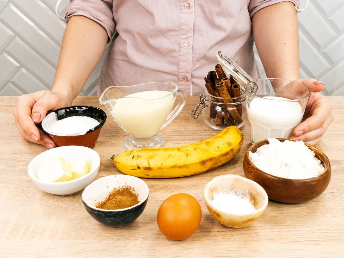 Шаг 1: Маффины со сгущёнкой и бананом