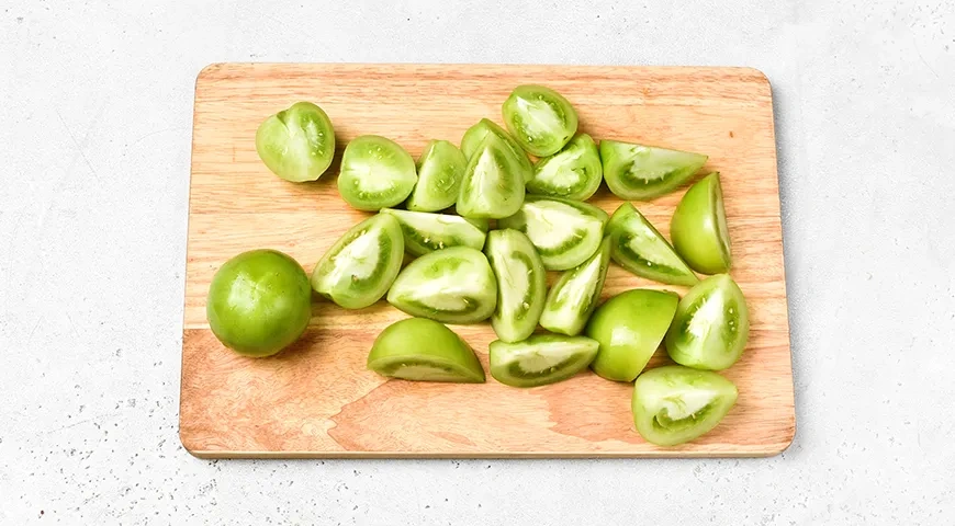 Маринованные зеленые помидоры быстрого приготовления: шаг 1