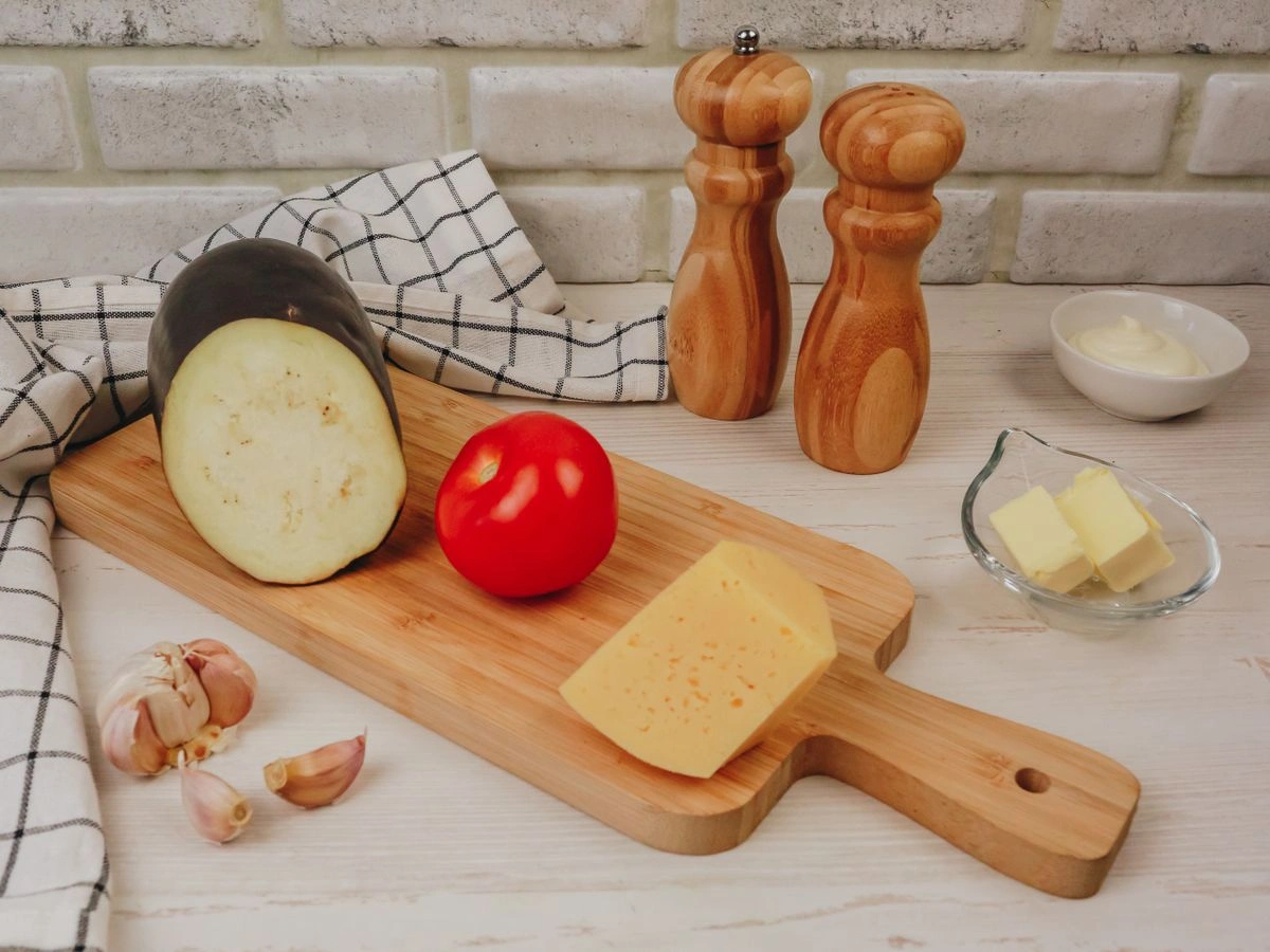 Шаг 1: Медальоны из баклажана