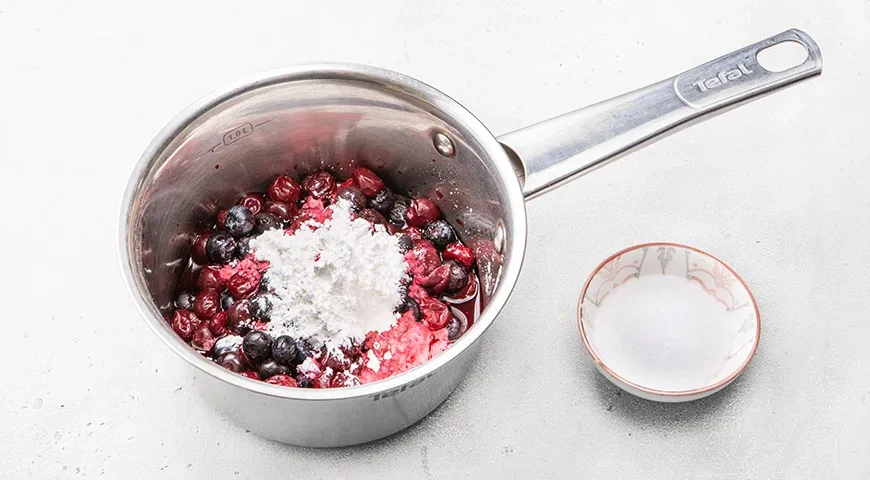 Меренговый рулет без сахара: шаг 1