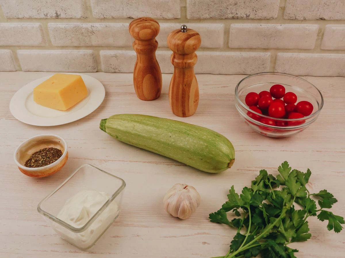 Шаг 1: Мини-пицца из цукини