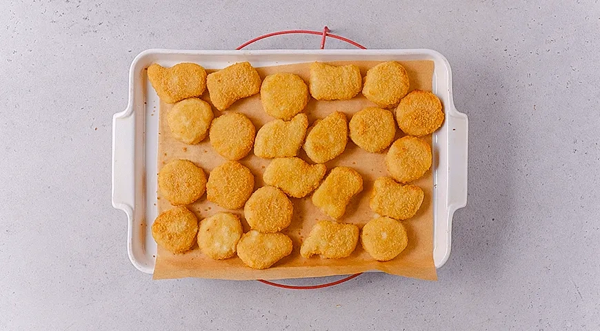 Наггетсы с моцареллой и помидорами черри: шаг 1