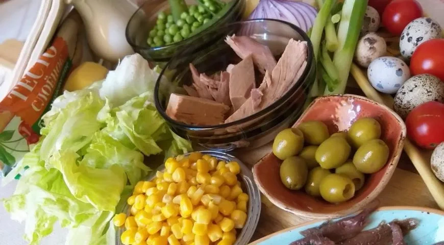 Неаполитанский пирог с тунцом: шаг 1