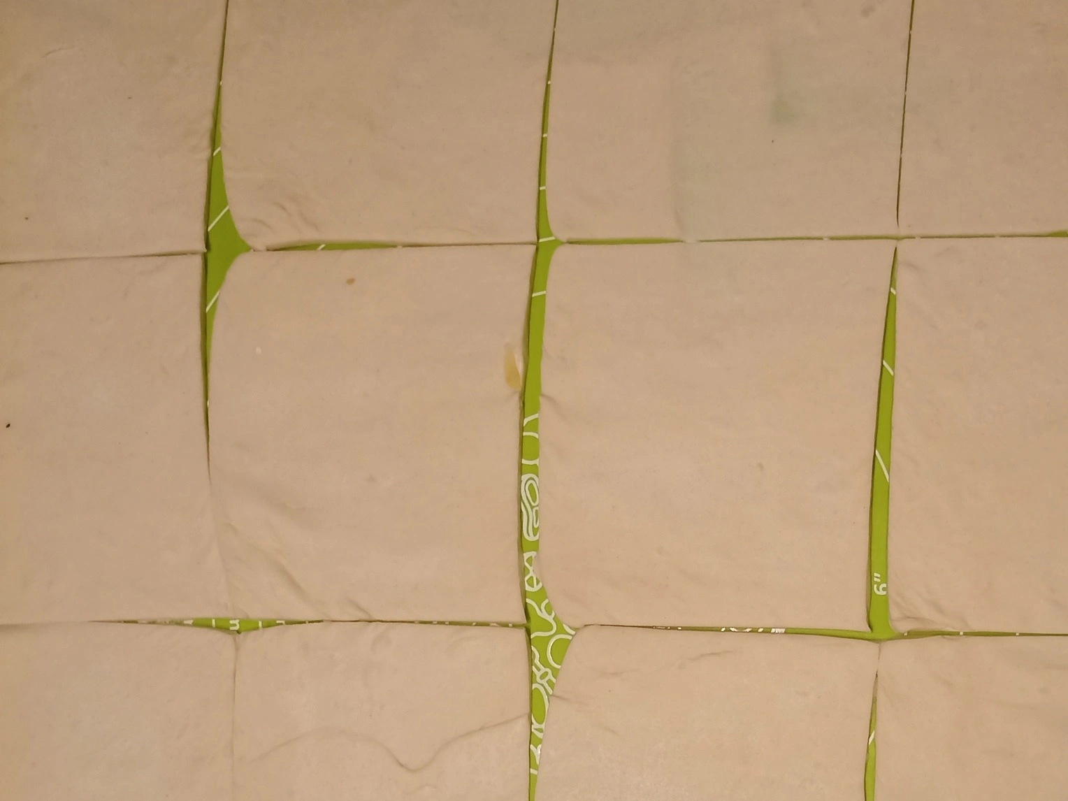 Шаг 1: Очень простые слойки из слоеного теста с вареньем