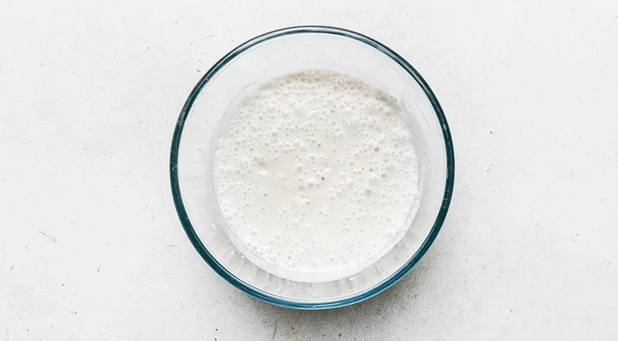 Осетинский пирог с курицей и сыром: шаг 1