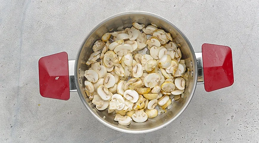 Острый крем-суп из шампиньонов: шаг 1