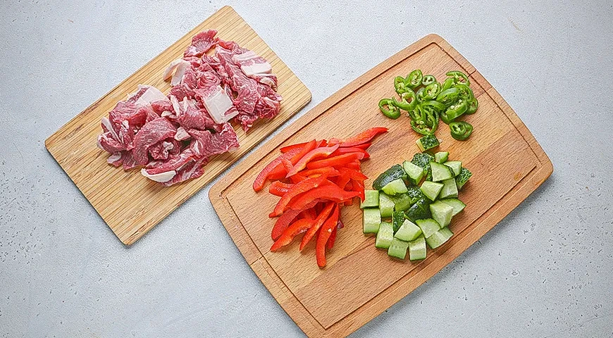 Острый салат с говядиной: шаг 1