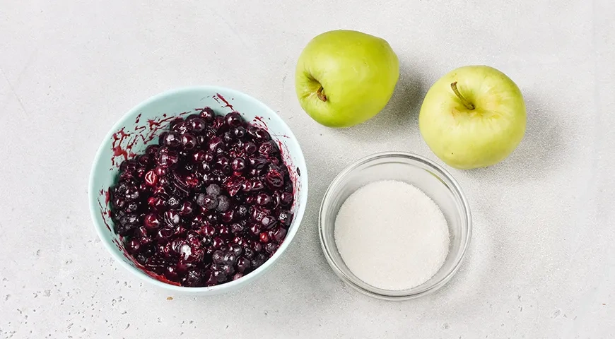 Пастила из черной смородины: шаг 1