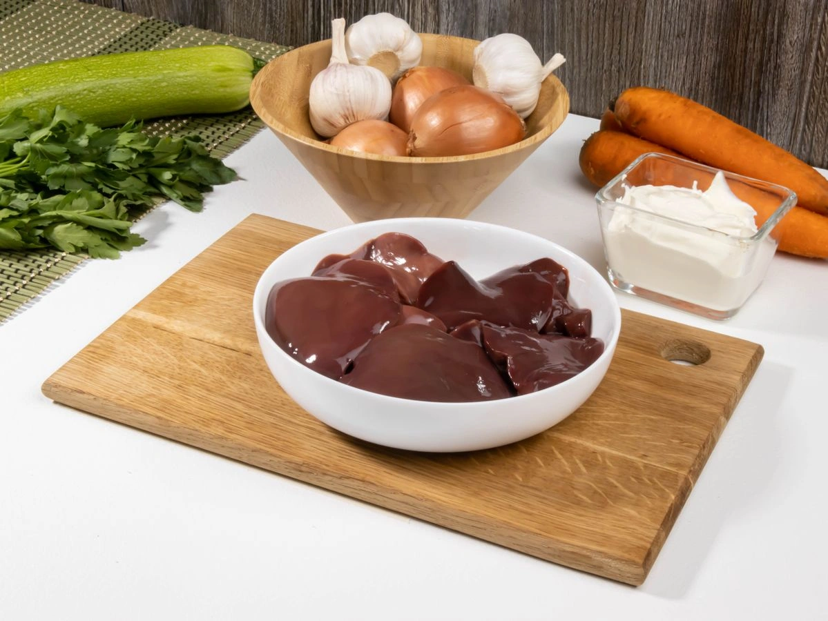 Шаг 1: Печень индейки с овощами