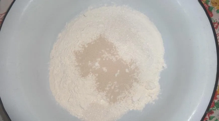 Пицца Тарантелла: шаг 1