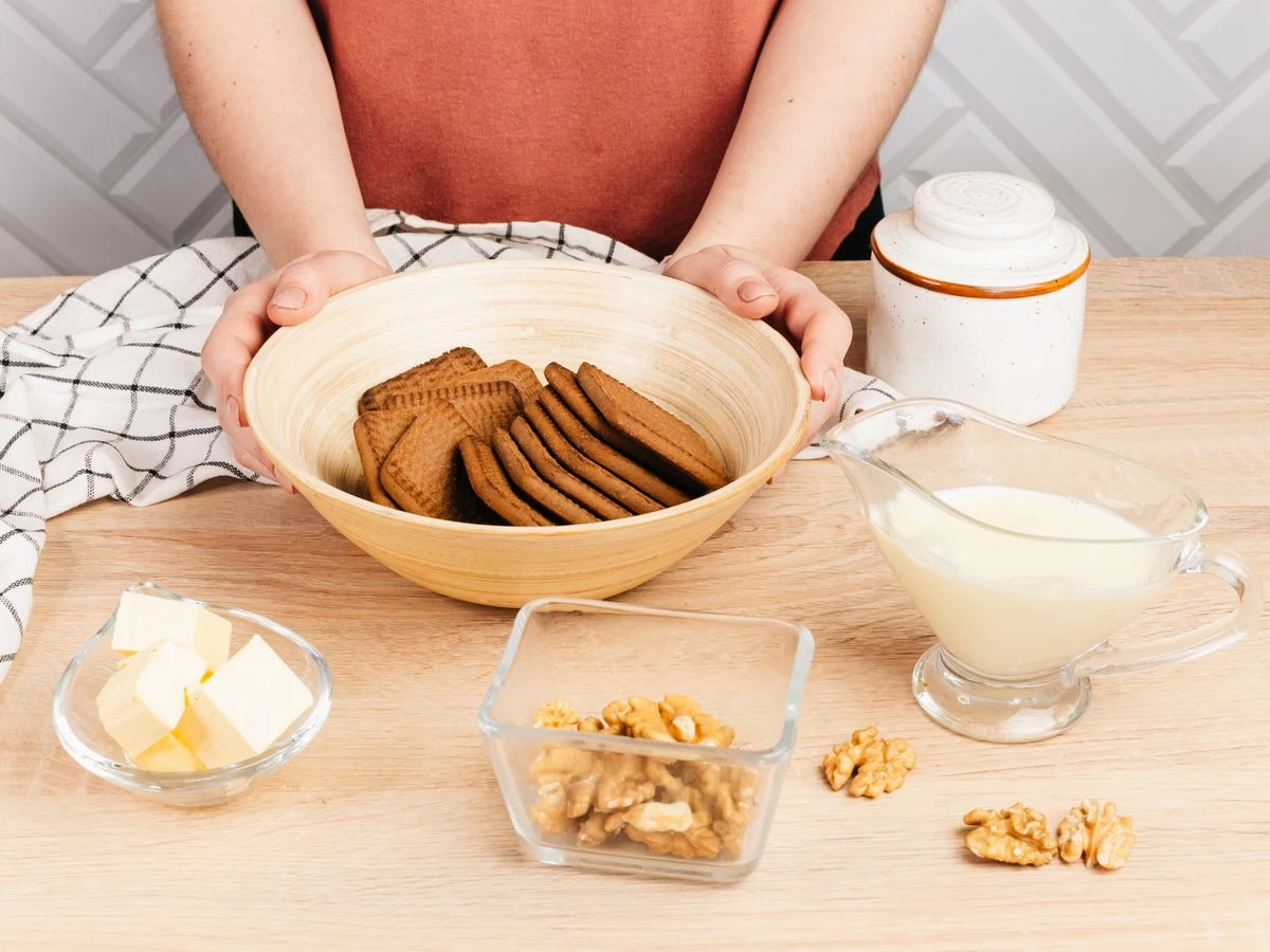 Шаг 1: Пирожное «Муравейник»