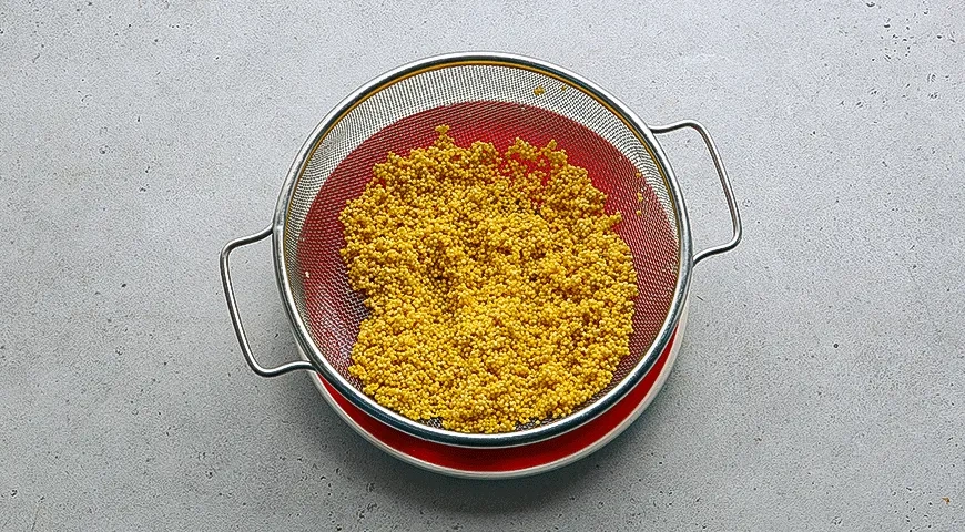 Пшенная каша с тыквой и грибами: шаг 1