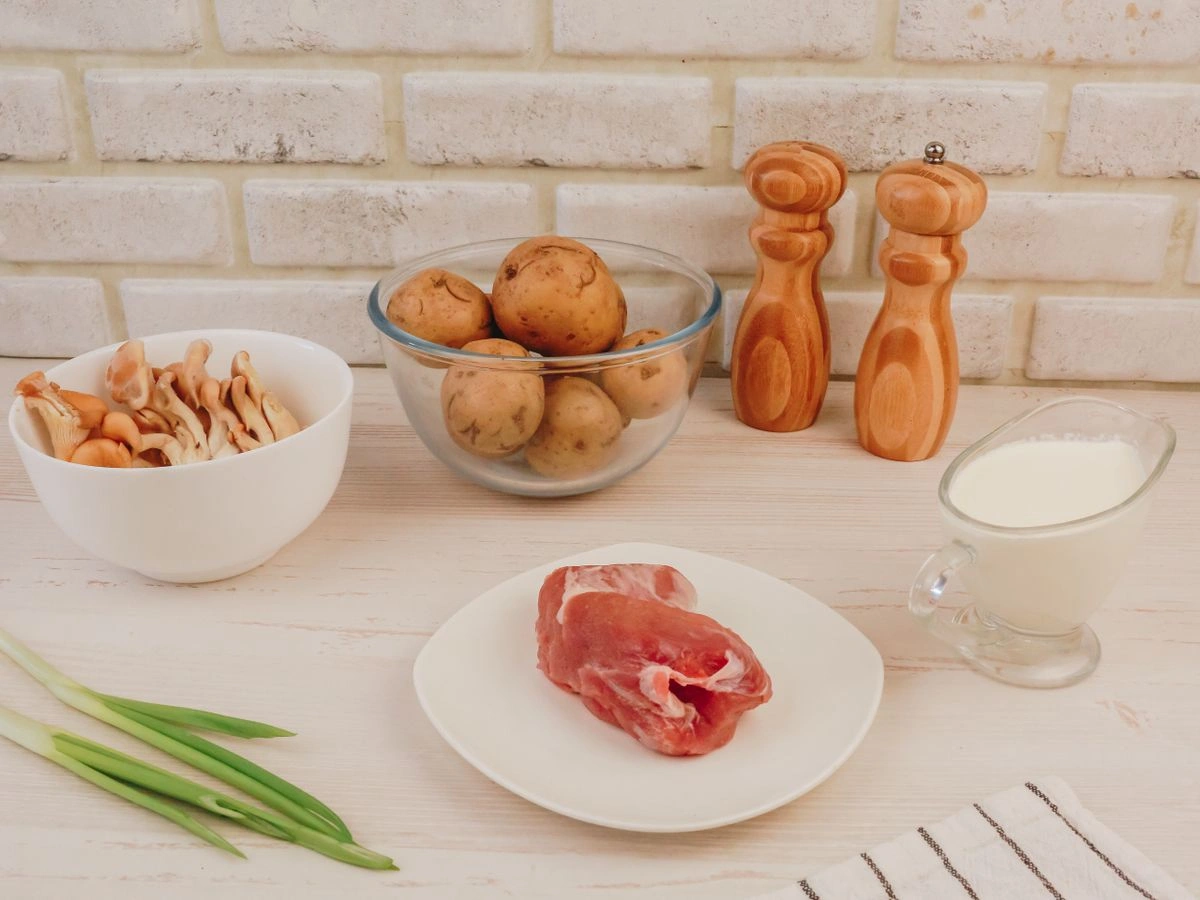 Шаг 1: Пюре с бефстроганов