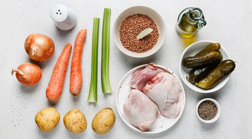 Рассольник с гречкой: шаг 1