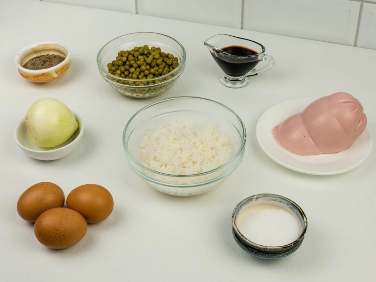 Шаг 1: Рис по-кантонезийски