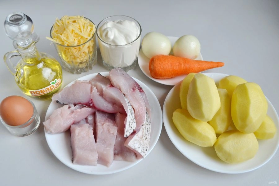 Шаг 1: Рыба с картошкой в духовке