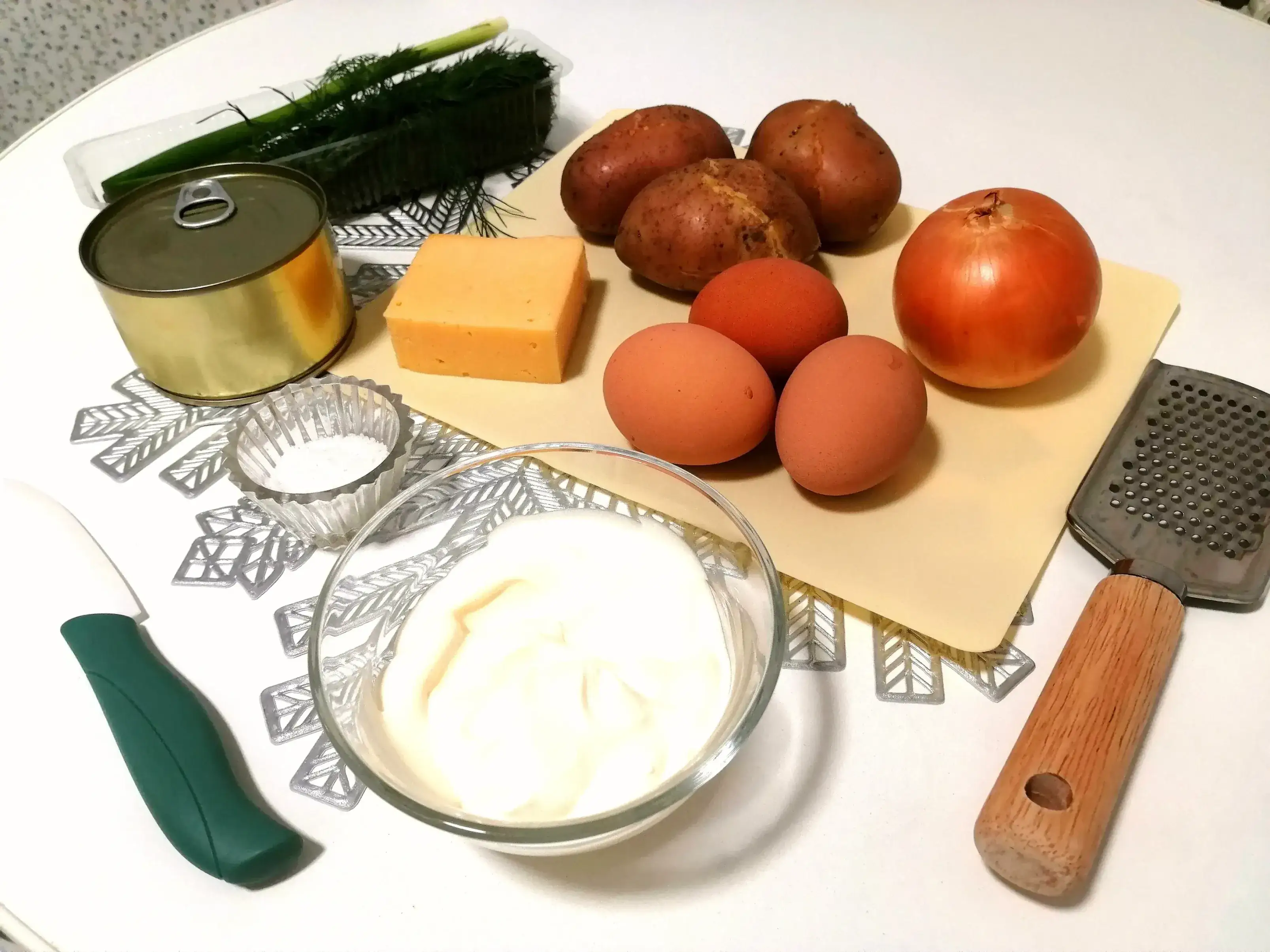 Салат Главрыба: шаг 1