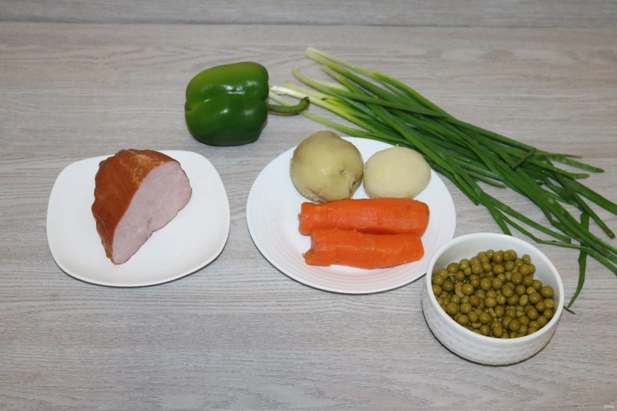 Шаг 1: Салат киевский