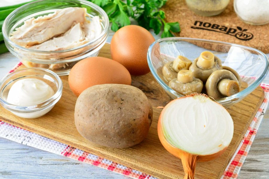 Шаг 1: Салат лесная поляна