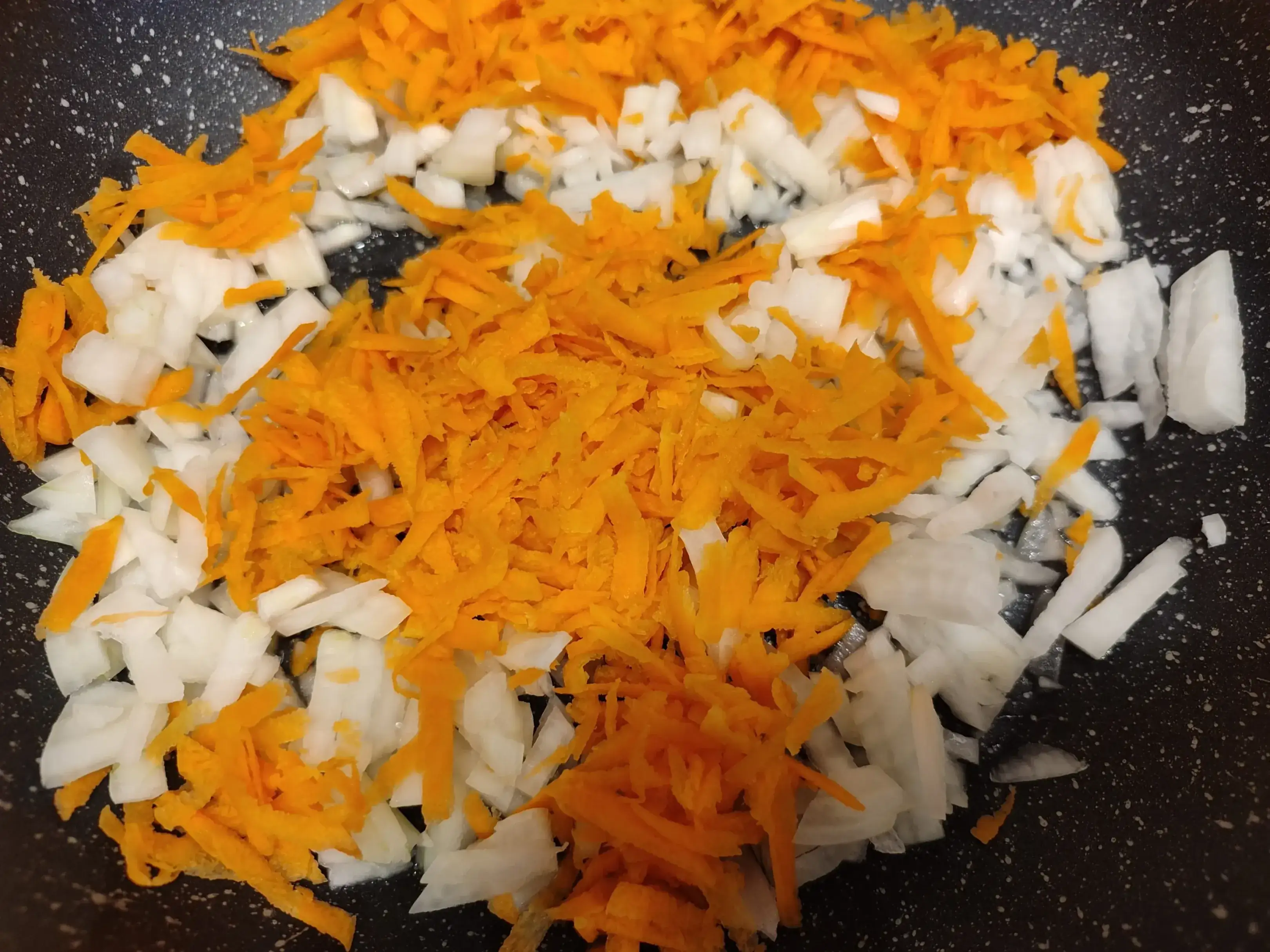 Салат «Новогодняя обжорка»: шаг 1