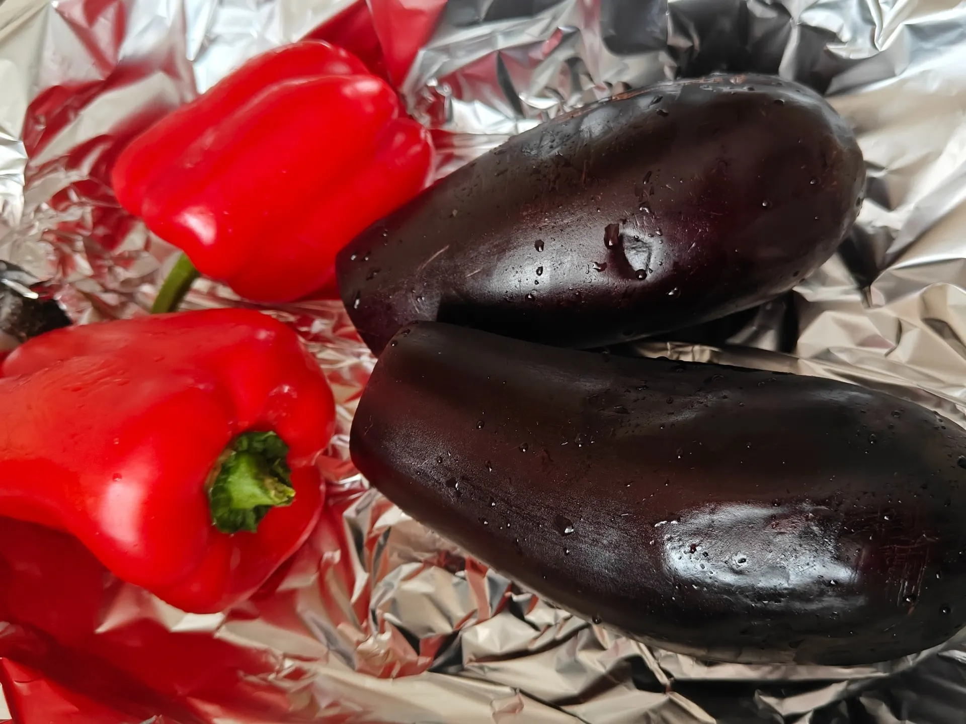 Шаг 1: Салат с гребешками и запеченными овощами