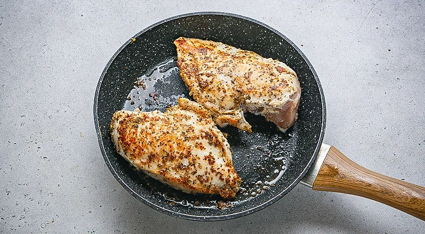 Салат с киви и курицей: шаг 1