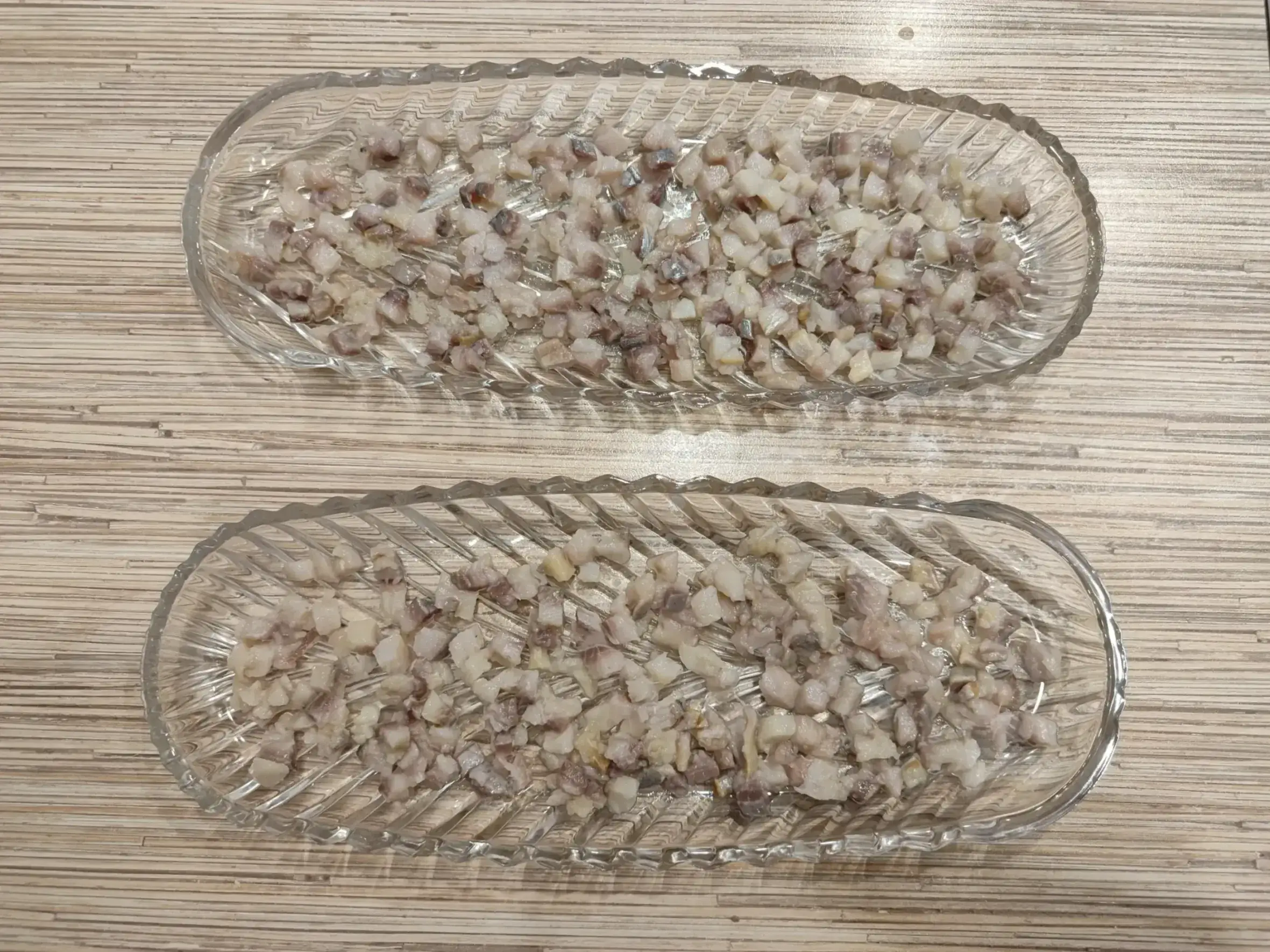 Салат «Селёдка под шубой»: шаг 1