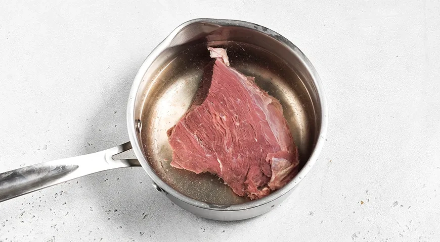 Салат Татарский с говядиной: шаг 1