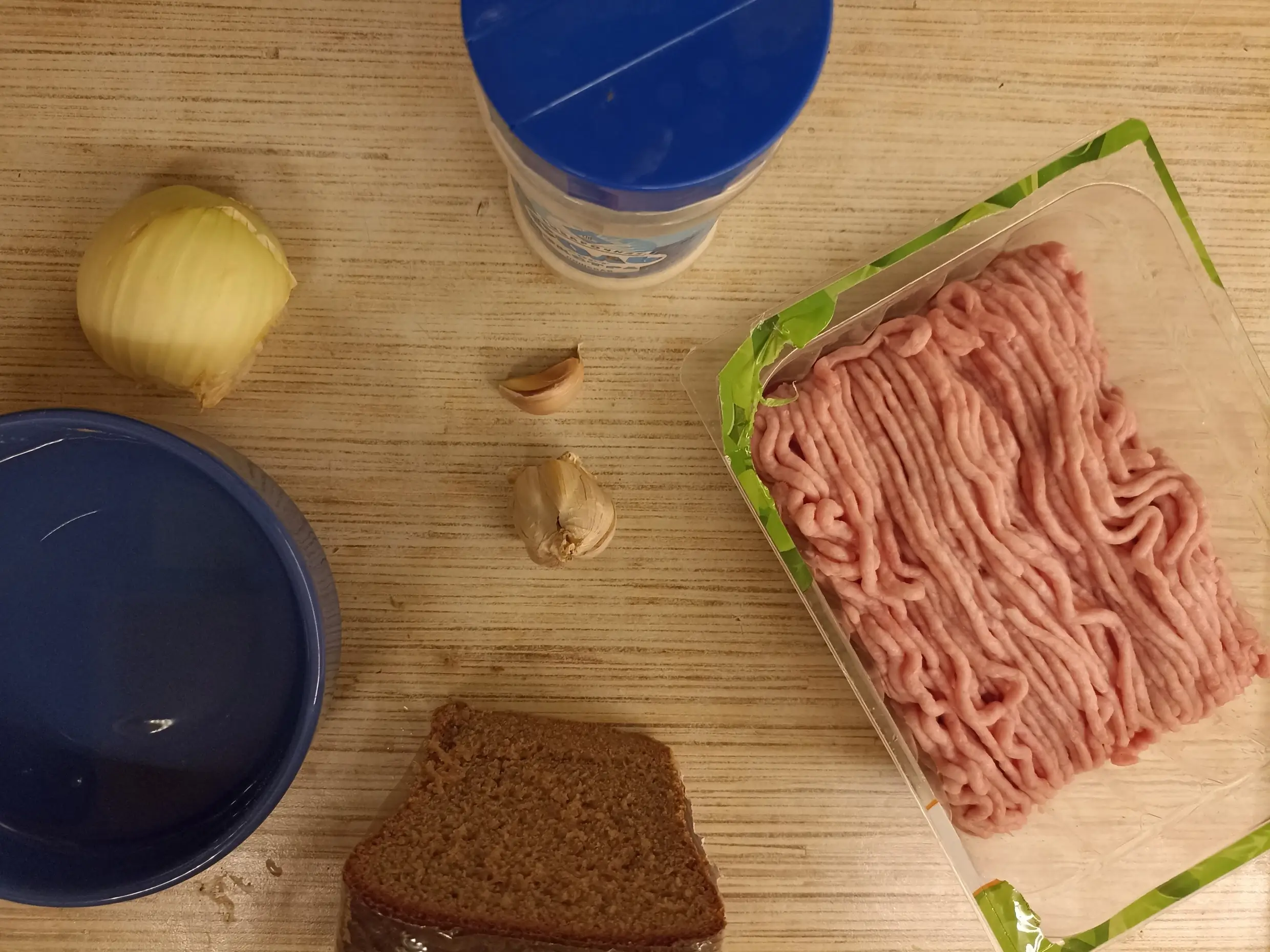 Шаг 1: Школьные котлеты