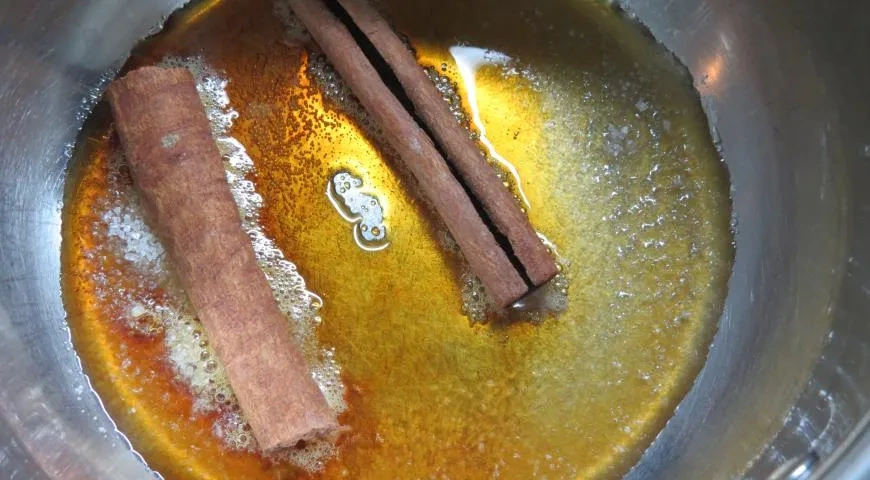 Шоколадно-грушевый тарт с кремом шибуст: шаг 1