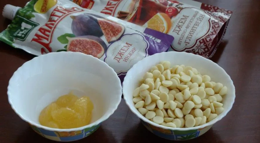 Шоколадные хинкали с джемом "Махеевъ" к 23 февраля: шаг 1