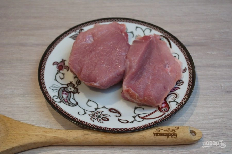 Шаг 1: Солянка с колбасой