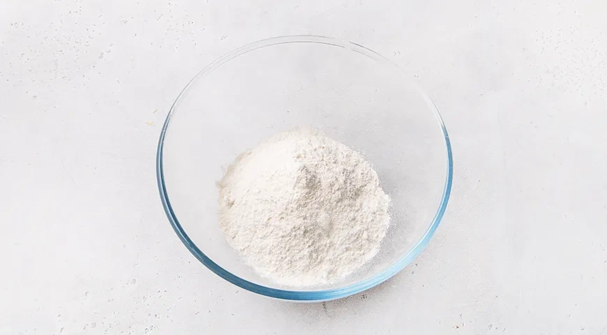 Сосиски в тесте, с овощами и сыром: шаг 1