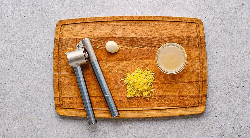 Спайси майонез: шаг 1