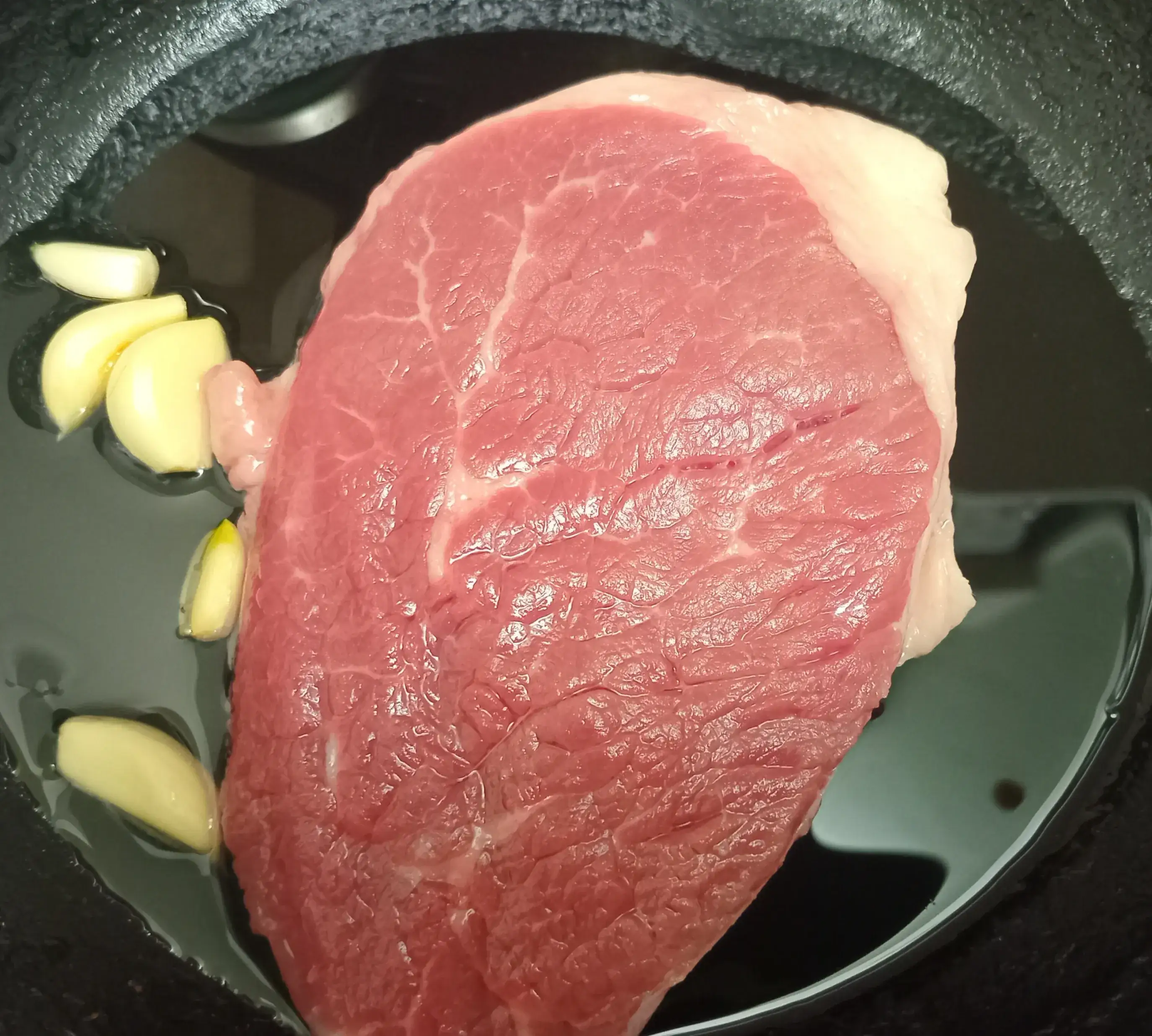 Стейк из говядины с соусом из зернистой горчицы: шаг 1