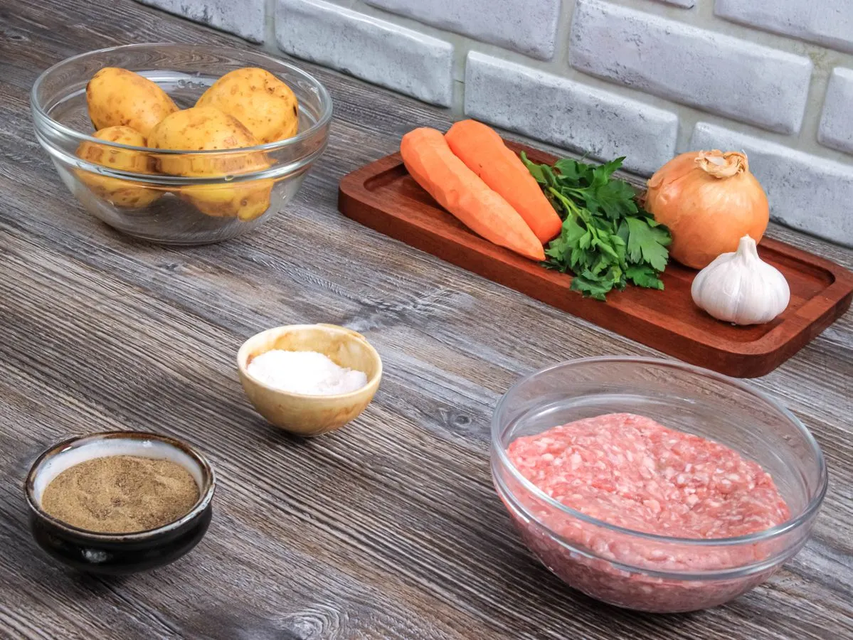 Шаг 1: Суп с фрикадельками на каждый день