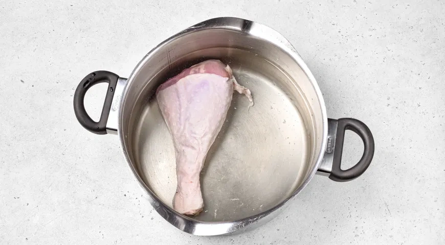 Сырный суп с индейкой: шаг 1