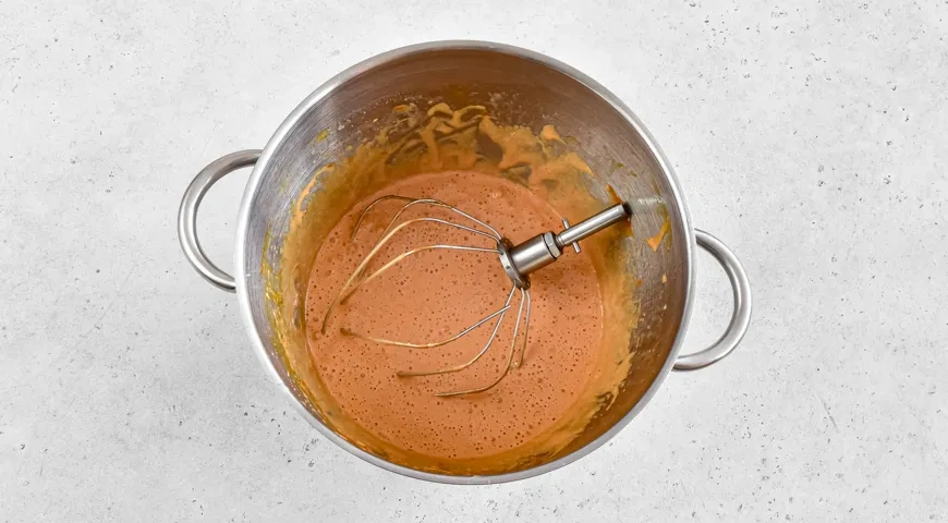 Торт Карамельная девочка: шаг 1