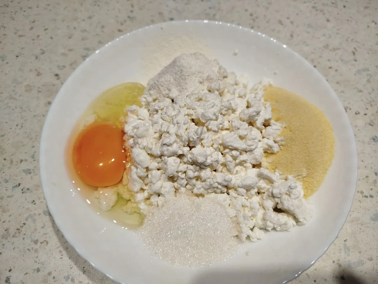 Творожные сырники «Небесные Облачка»: шаг 1