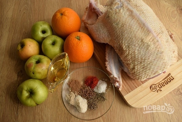 Шаг 1: Утка с яблоками и апельсинами