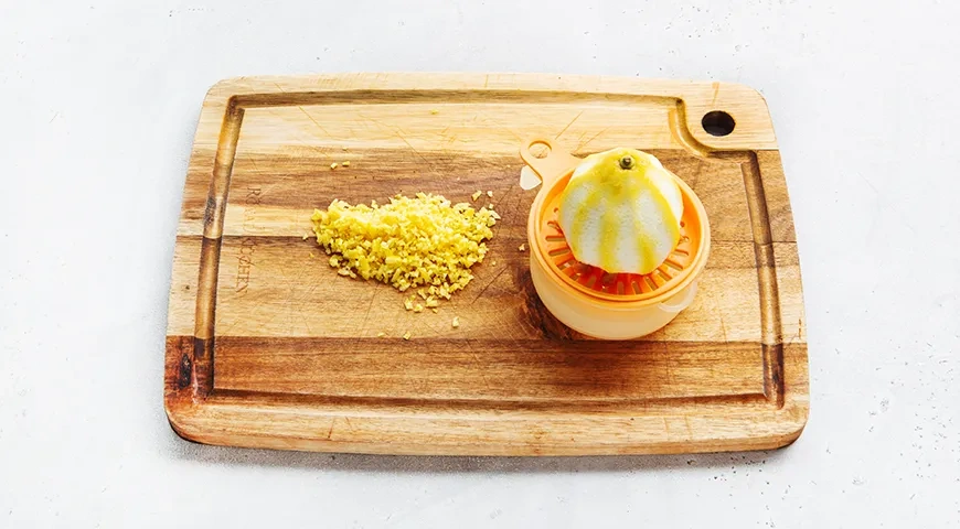 Яблочный штрудель из слоеного теста: шаг 1