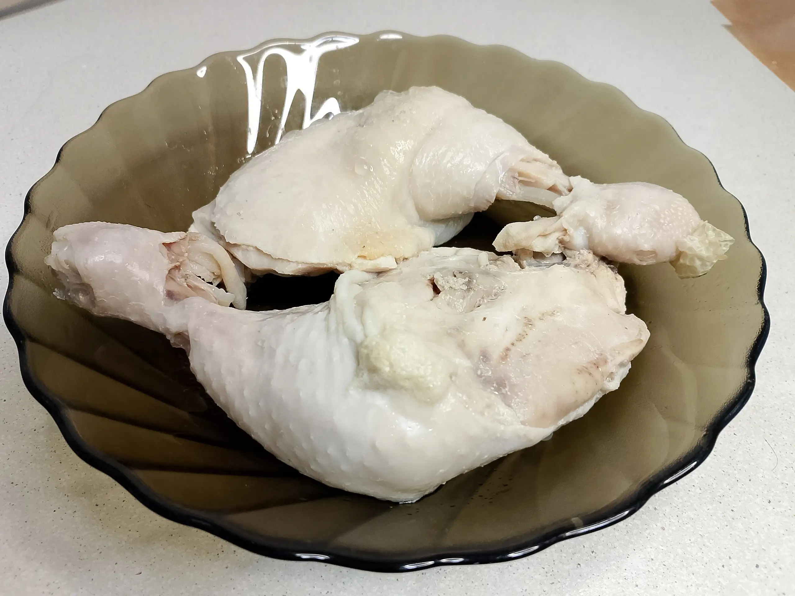 Шаг 1: Закуска с курицей и грибами