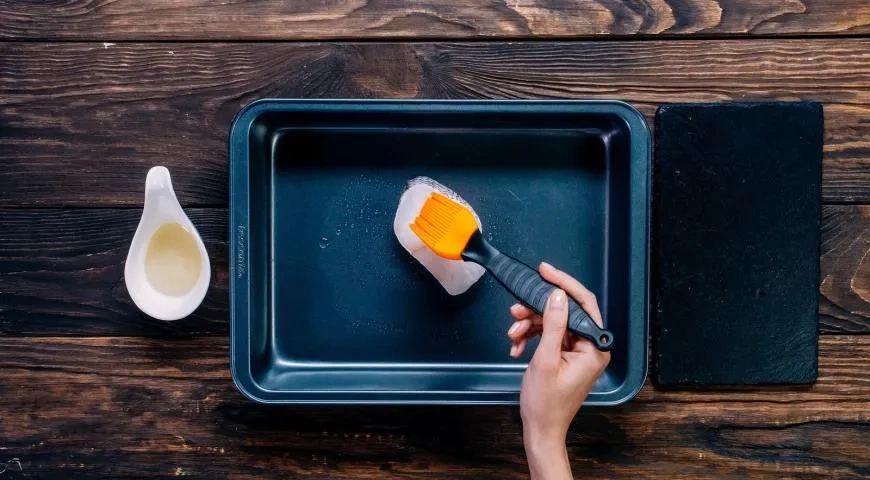 Запечённый стейк из малоглазого макруруса с овощным соте: шаг 1