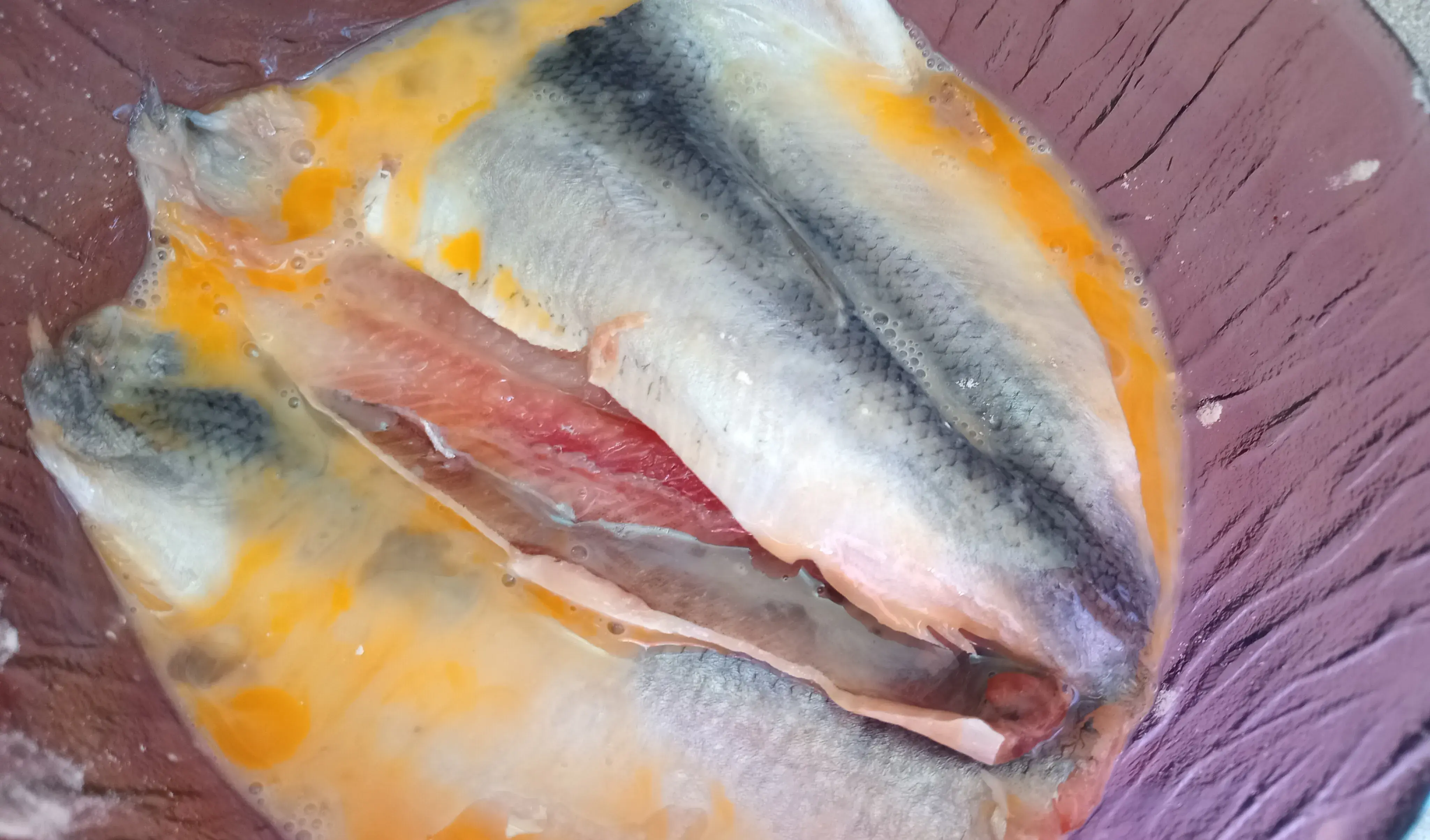 Жареная салака: шаг 1