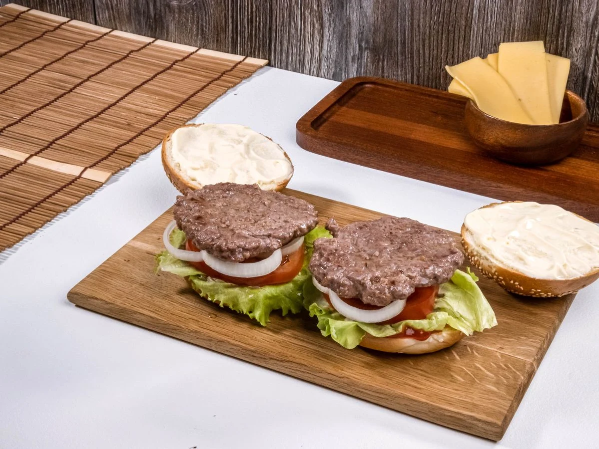 Шаг 10: Домашний бургер